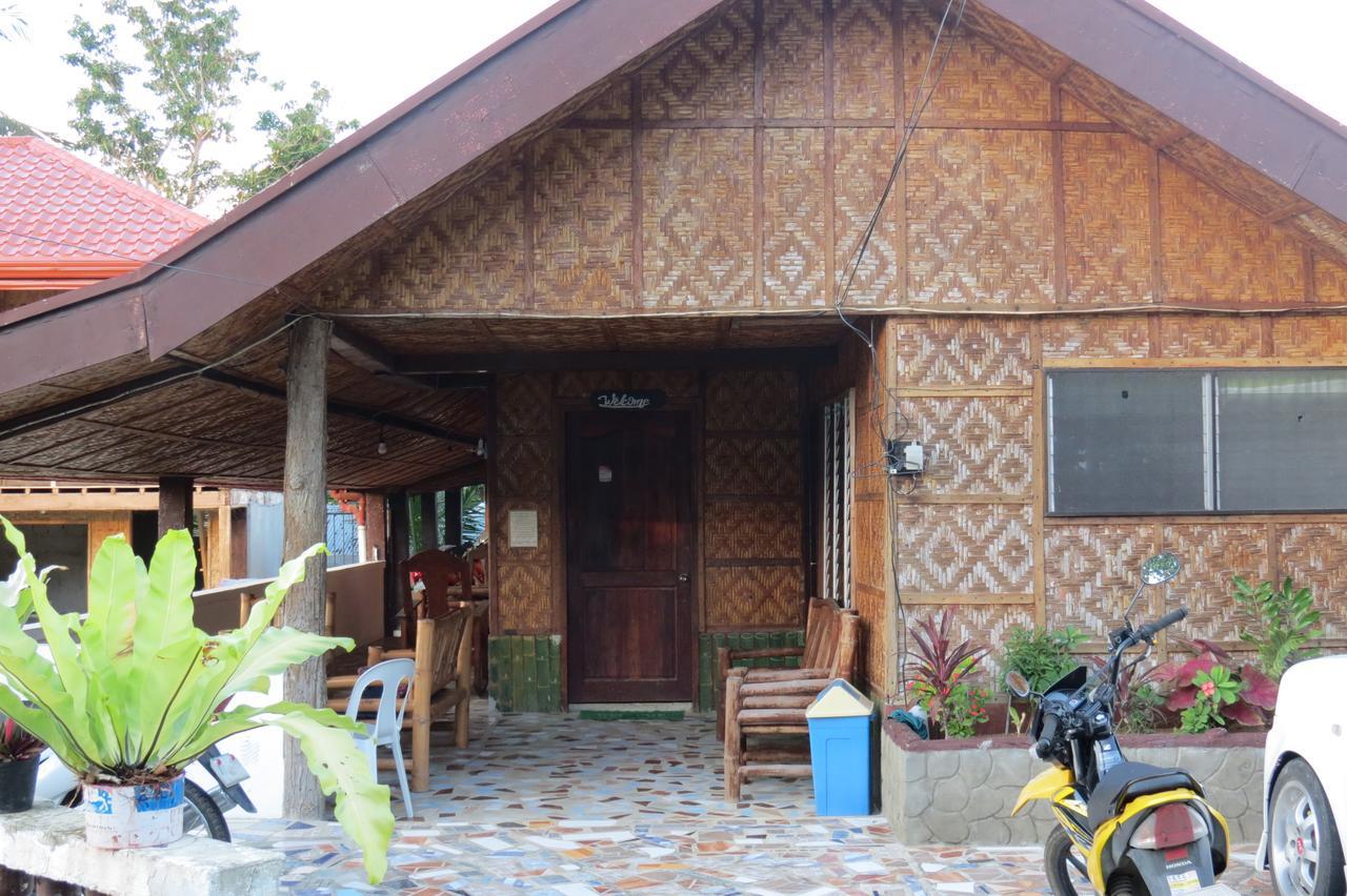 Overview Hostel Loon ภายนอก รูปภาพ